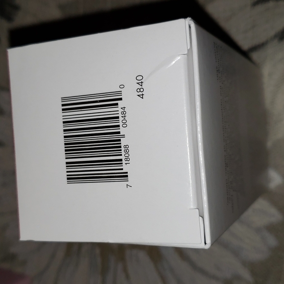 Volition Snow Mushroom Water Serum - Picture 5 of 9